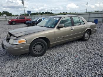  Salvage Ford Crown Vic