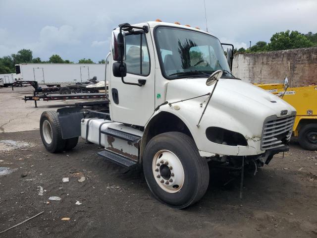  Salvage Freightliner M2 106 Med