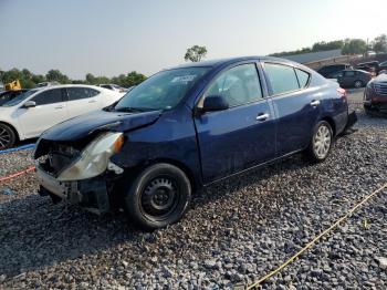  Salvage Nissan Versa