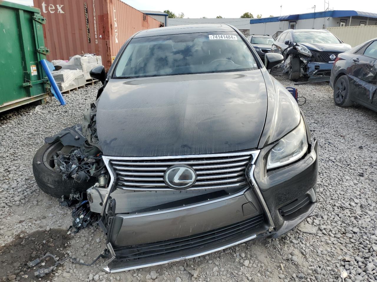 Lexus LS 460 Image 3