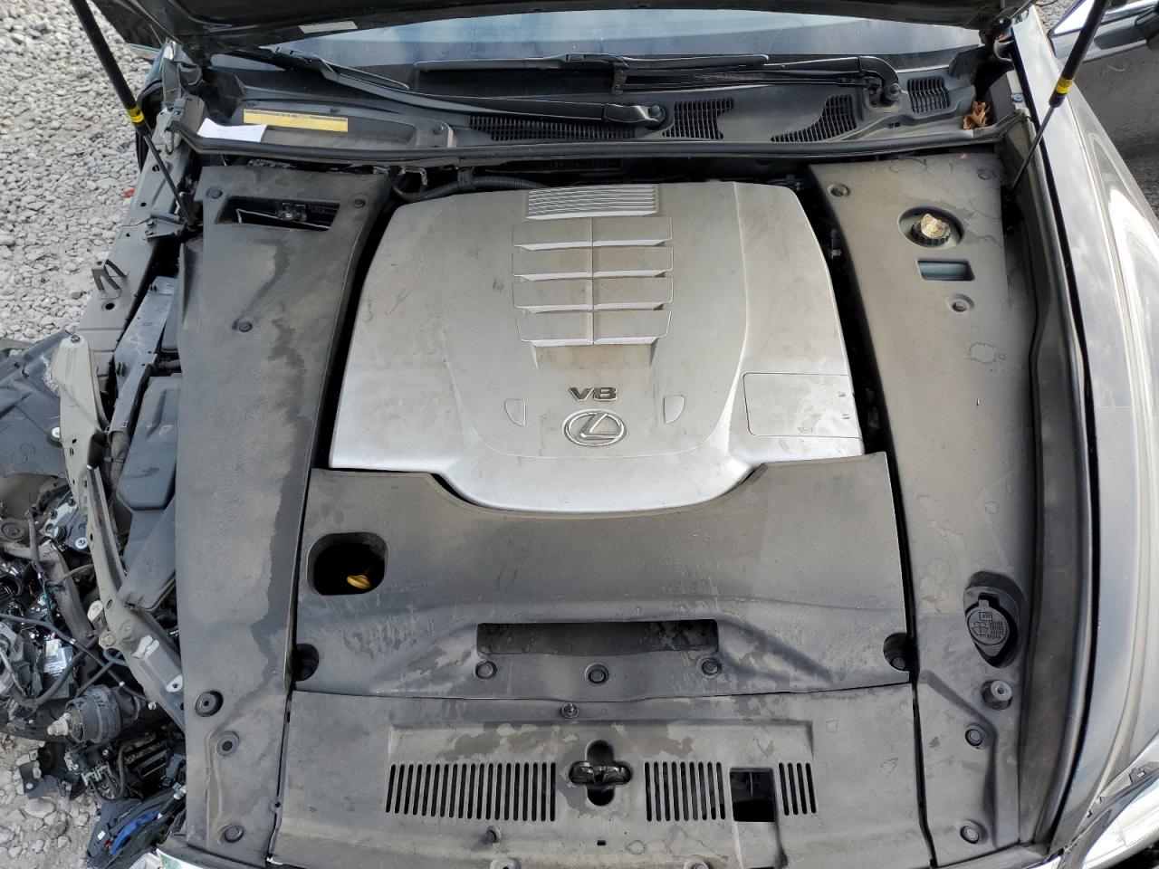 Lexus LS 460 Image 9