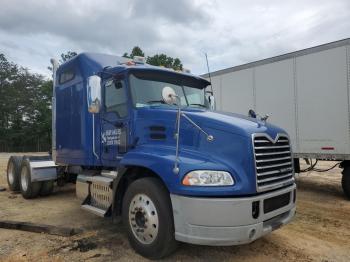  Salvage Mack Cxu613