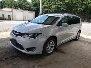  Salvage Chrysler Pacifica