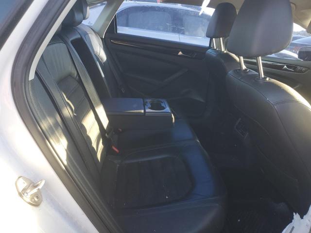 Volkswagen Passat Sel Image 9