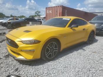  Salvage Ford Mustang