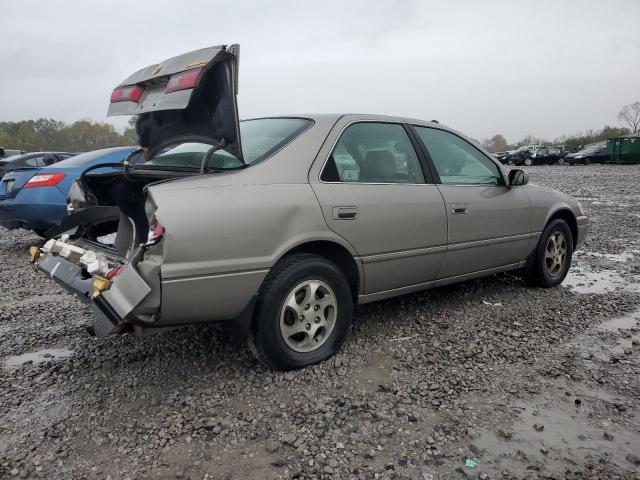 Toyota Camry Ce Image 4