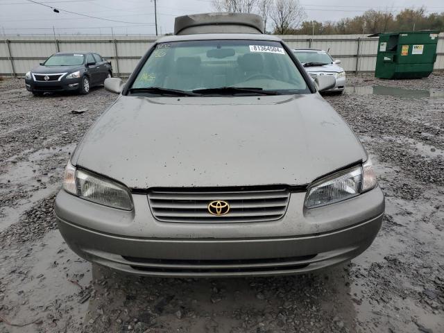 Toyota Camry Ce Image 7