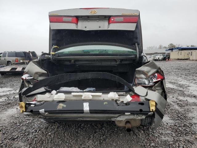 Toyota Camry Ce Image 12