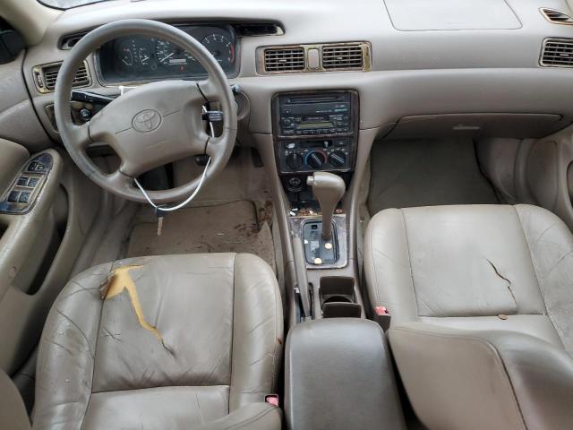 Toyota Camry Ce Image 10