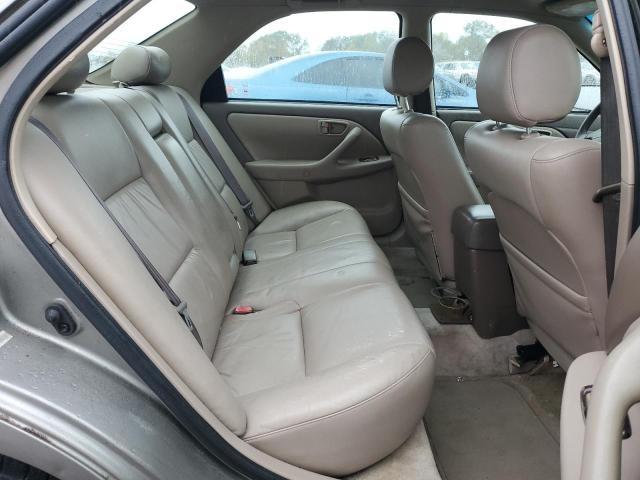 Toyota Camry Ce Image 3