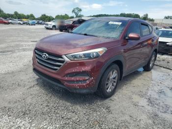  Salvage Hyundai TUCSON