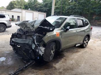  Salvage Subaru Forester