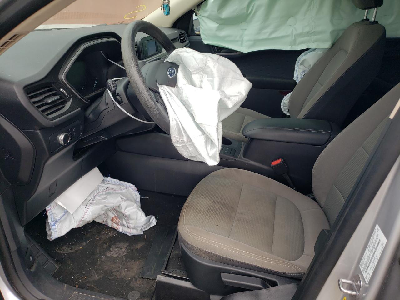 Ford Escape S Image 2