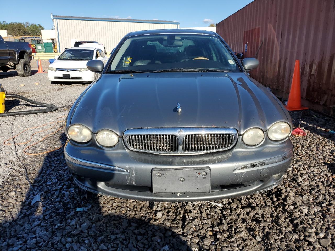 Jaguar X-Type 3.0 Image 7