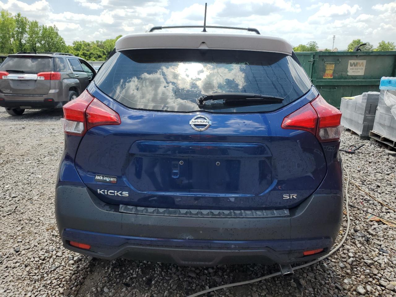Nissan Kicks S Image 11