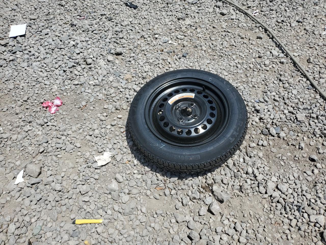 Nissan Kicks S Image 12