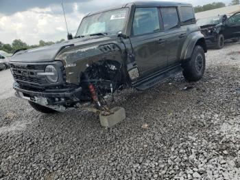  Salvage Ford Bronco