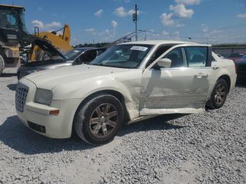  Salvage Chrysler 300
