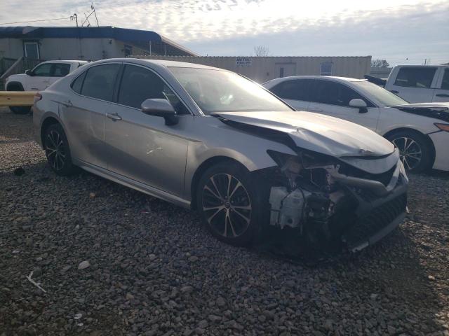 Toyota Camry L Image 8