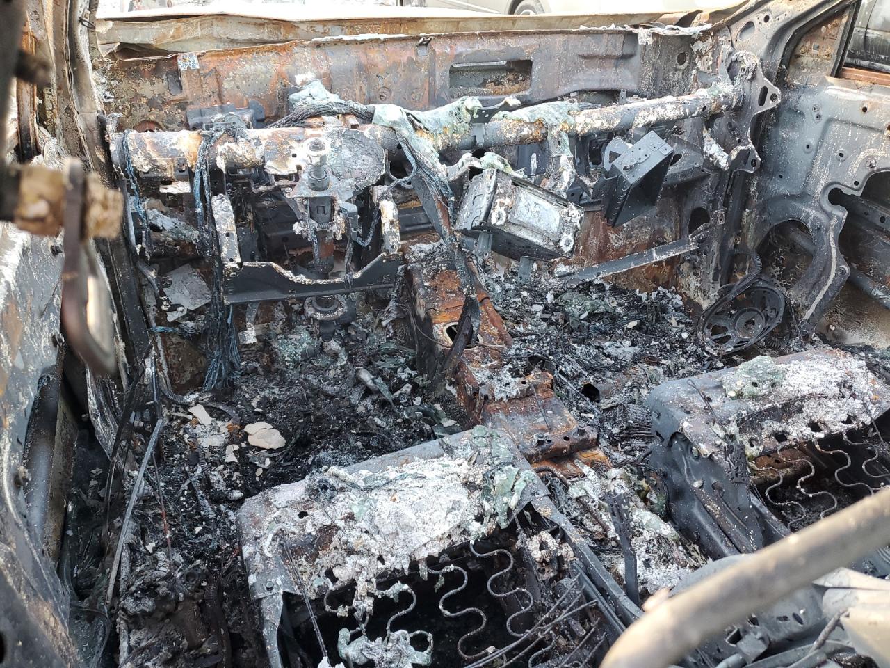 Nissan Rogue S Image 10