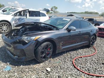  Salvage Kia Stinger