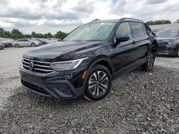  Salvage Volkswagen Tiguan