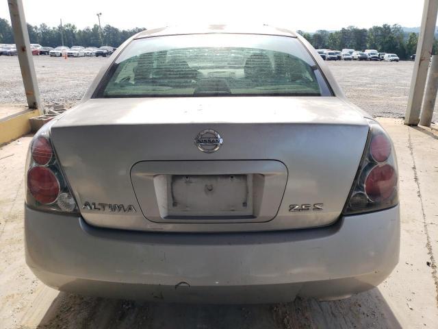 Nissan Altima S Image 10