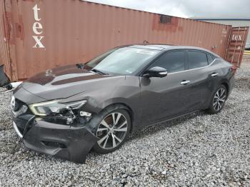  Salvage Nissan Maxima