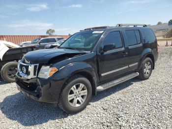  Salvage Nissan Pathfinder
