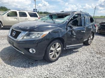  Salvage Nissan Pathfinder