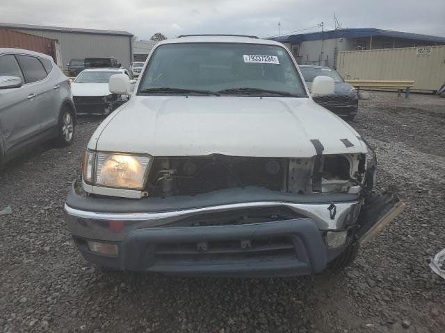 Toyota 4Runner Sr5 Image 6