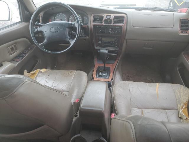 Toyota 4Runner Sr5 Image 10