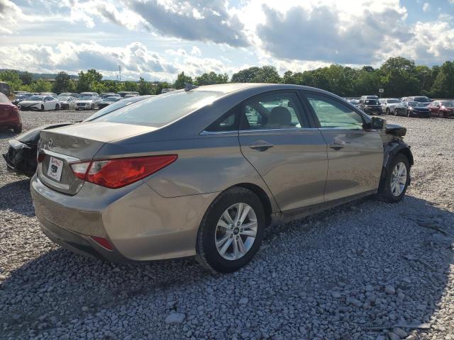 Hyundai SONATA Gls Image 9