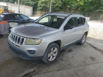 Salvage Jeep Compass