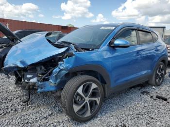  Salvage Hyundai TUCSON