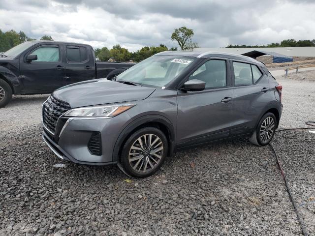  Salvage Nissan Kicks