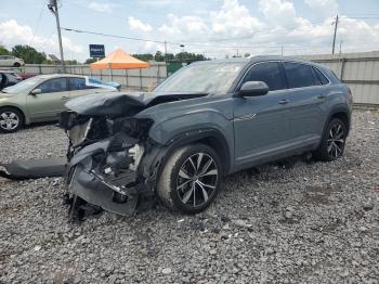  Salvage Volkswagen Atlas