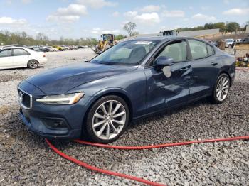  Salvage Volvo S60