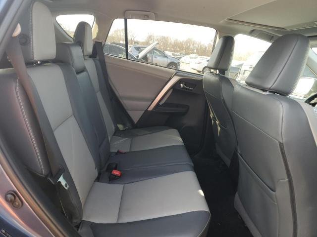 Toyota RAV4 Limited Image 12