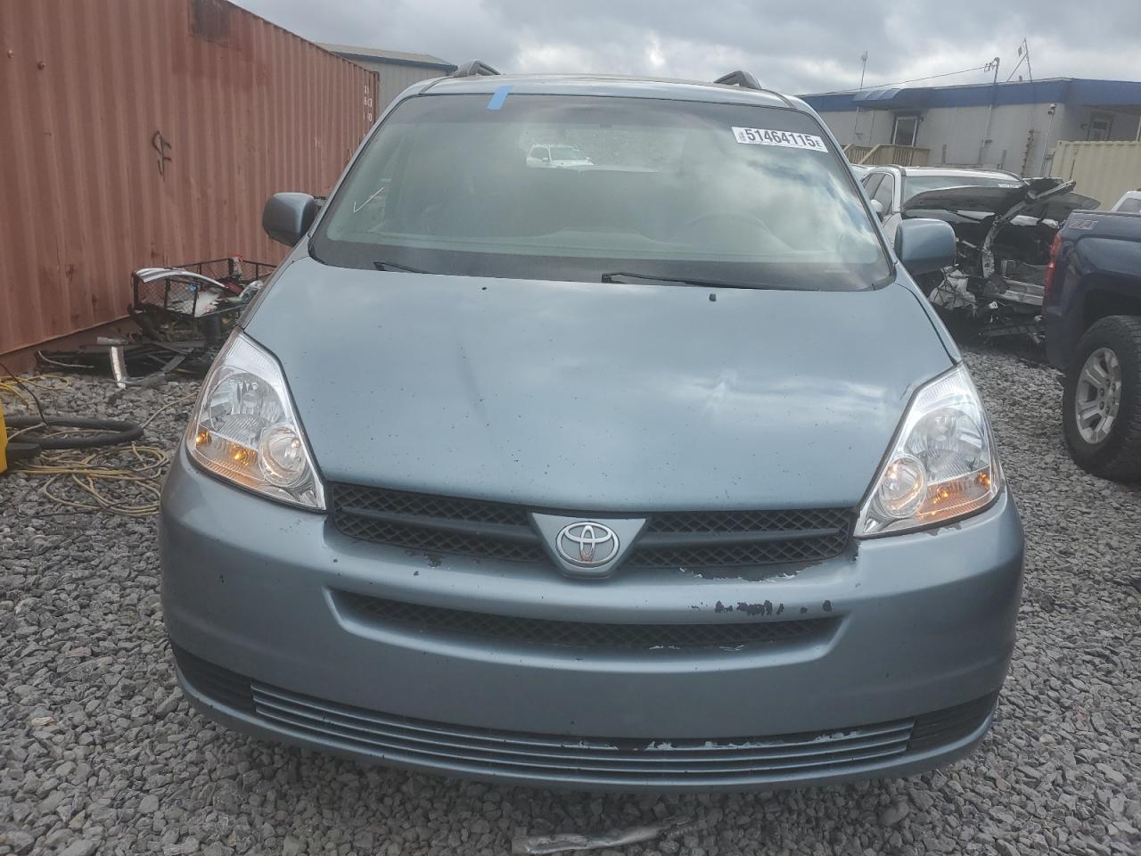 Toyota Sienna Xle Image 4