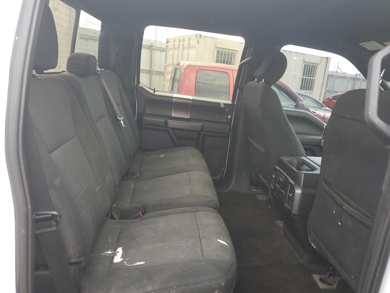 Ford F-150 Supercrew Image 7