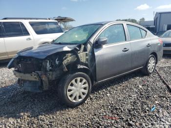  Salvage Nissan Versa