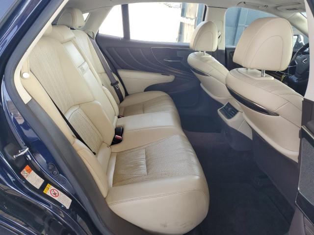 Lexus LS 500 Base Image 10