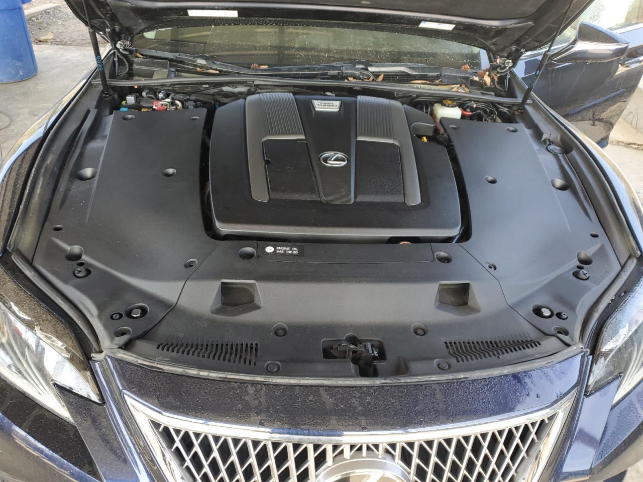 Lexus LS 500 Base Image 7