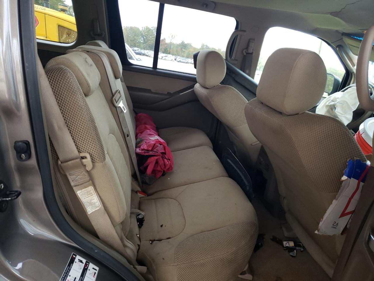 Nissan Pathfinder Le Image 7