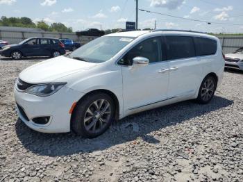  Salvage Chrysler Pacifica