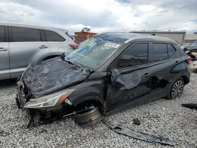 Salvage Nissan Kicks