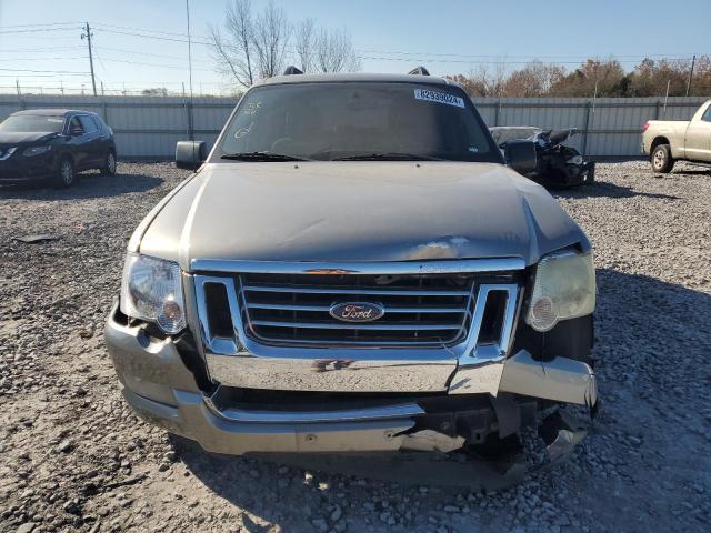Ford Explorer Xlt Image 7