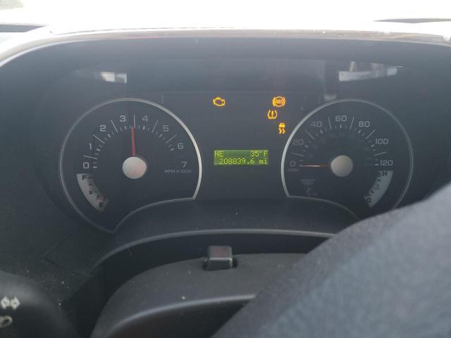 Ford Explorer Xlt Image 11