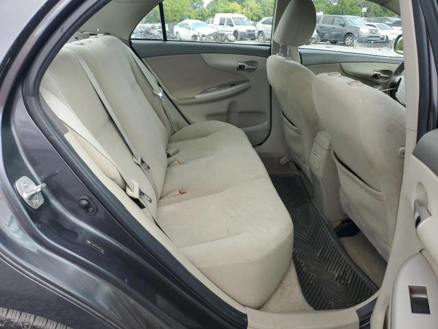 Toyota Corolla Base Image 11